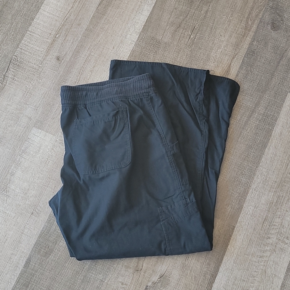 XL Smart Scrubs black scrub pants